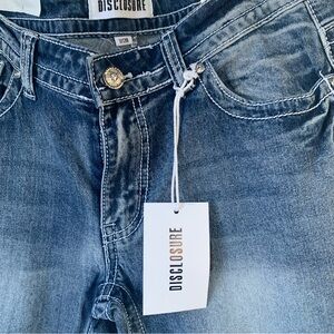 Disclosure Ladies (Size 7 - NWT) Bootcut Blue Jeans